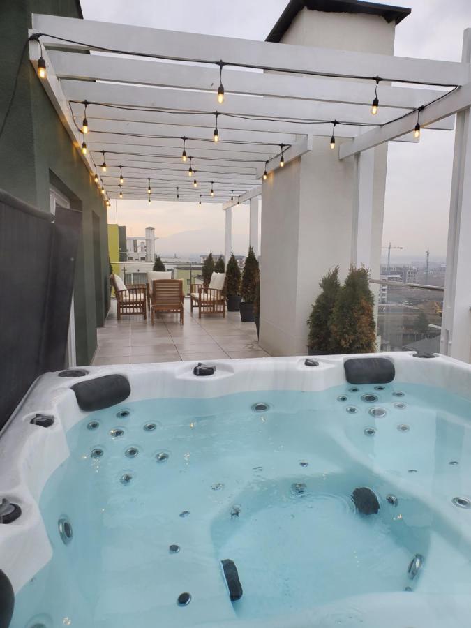 Jad- Penthouse With Jacuzzi And Mountain View - Coresi Brasov Exterior photo